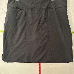 Sherpa black Skort size 12